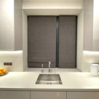 Римська-штора-Джусі-велюр-атрацитовий-3