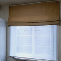 Римська-штора-Джусі-велюр-бежевий-4